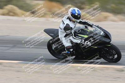 media/Nov-15-2025-Race Pace (Sat) [[8de605a2d8]]/Verified Riders/Turn 8 Inside (935am)/